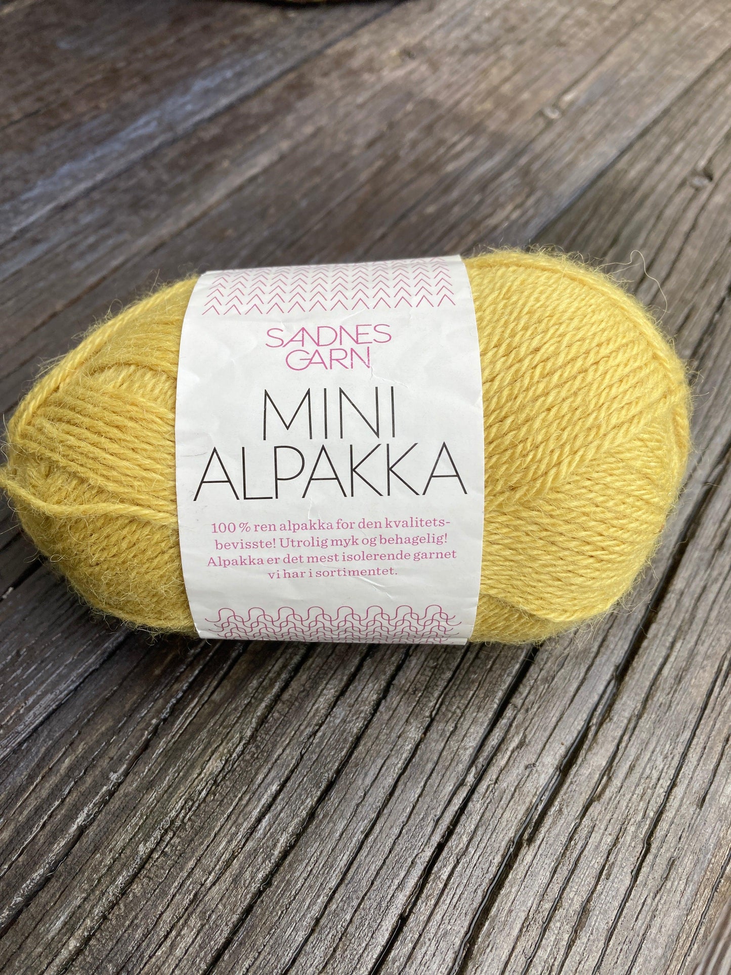 Sandnesgarn Mini Alpakka 2015 maisgul - Strikkedrøm