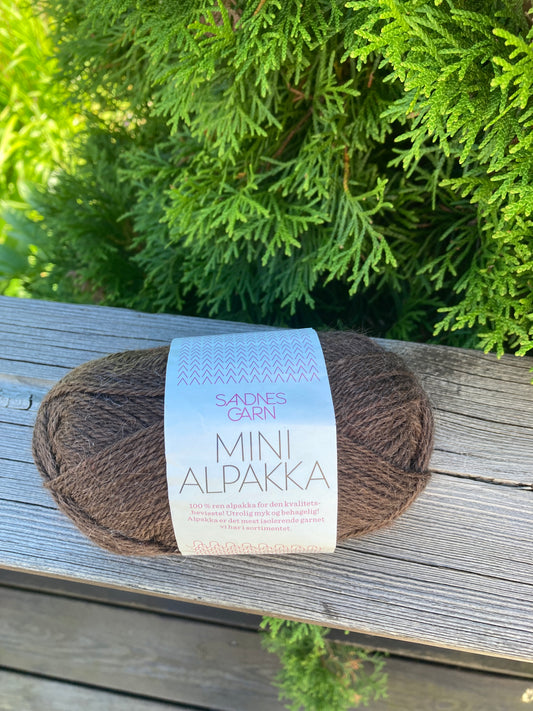 Mini alpakka 4071 mørk brun