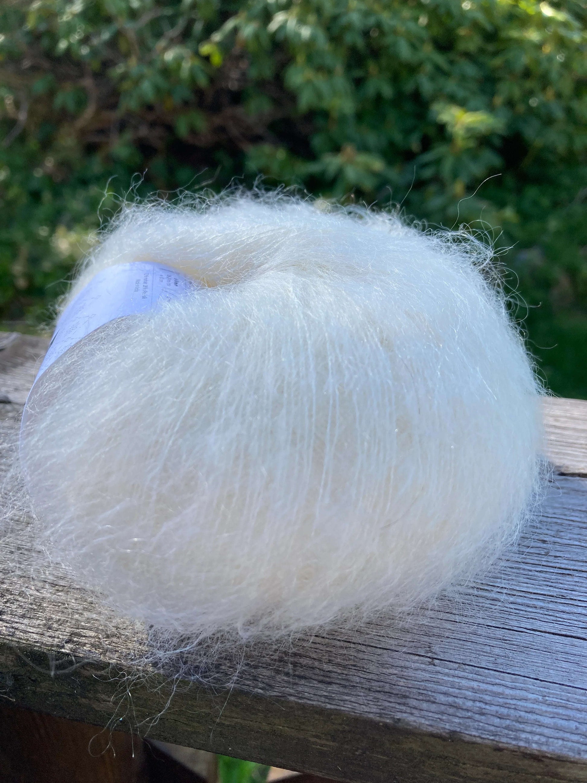 Fin Mohair Silke Naturhvit nr.31520 - Strikkedrøm