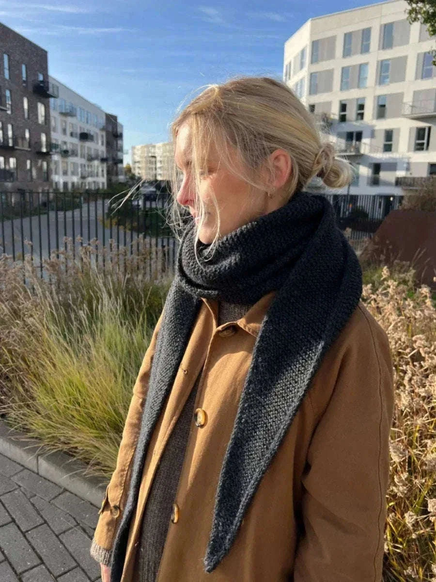 Petitknit sophie sjal, garnpakke, str S - Strikkedrøm